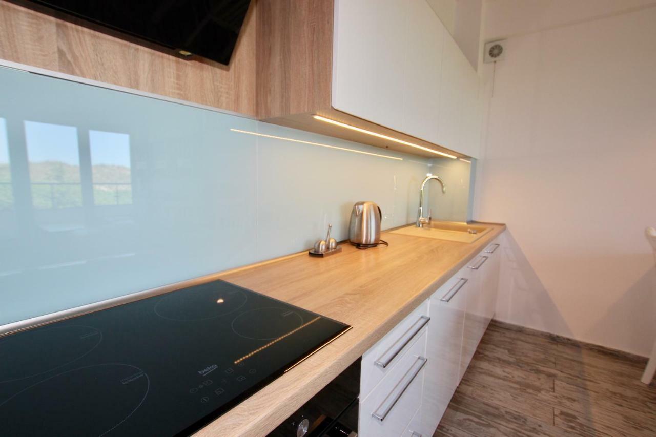 Apartamenty Amon Z Widokiem Na Morze Дарлувко Экстерьер фото