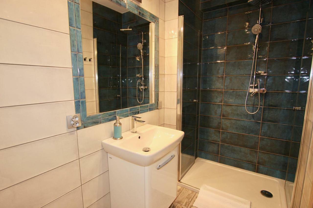 Apartamenty Amon Z Widokiem Na Morze Дарлувко Экстерьер фото